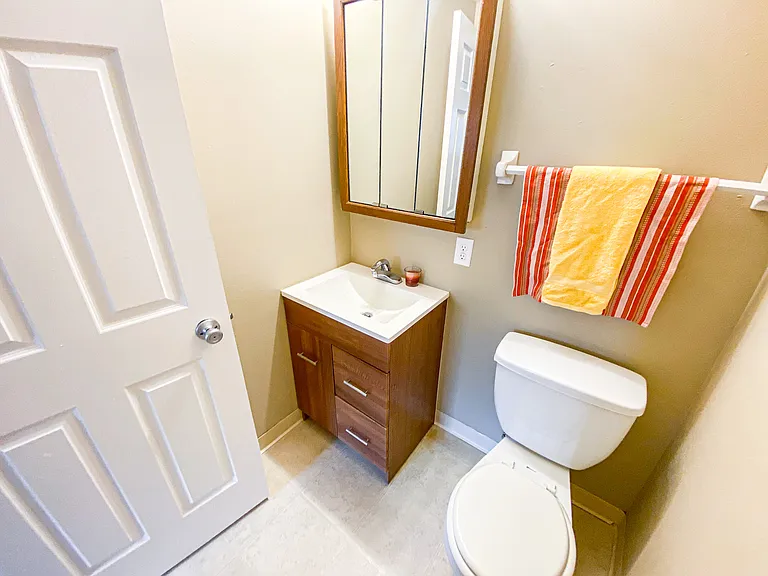 16 Capitol View Ter #4 — Photo 18