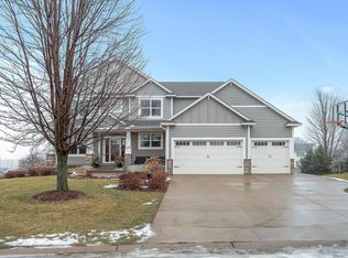 23988 Superior Dr, Rogers, MN 55374