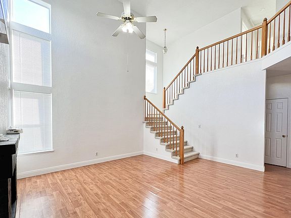 3rd image of 8683 Bluefield Way