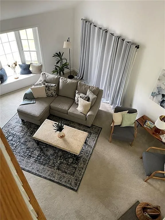 2 bed, 2.0 bath, 1460 sqft, $3,500 — Photo 3