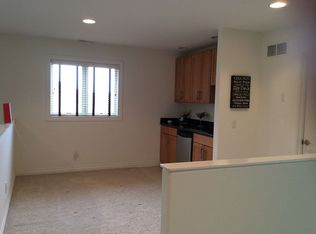 1628 Treetop Pl, Bowling Green, OH 43402