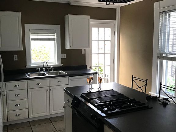 Bright, sunny kitchen