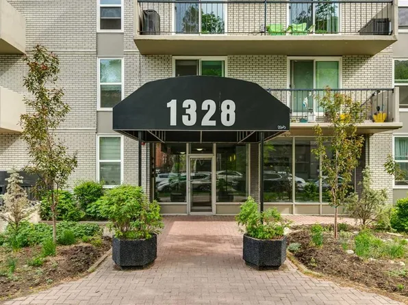 1328 S 13th Ave SW #502, Calgary, AB T3C 0T3