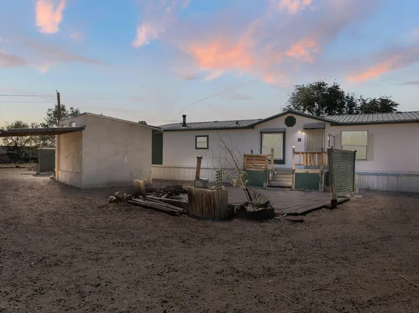 14 Clearview Dr, Los Lunas, NM 87031