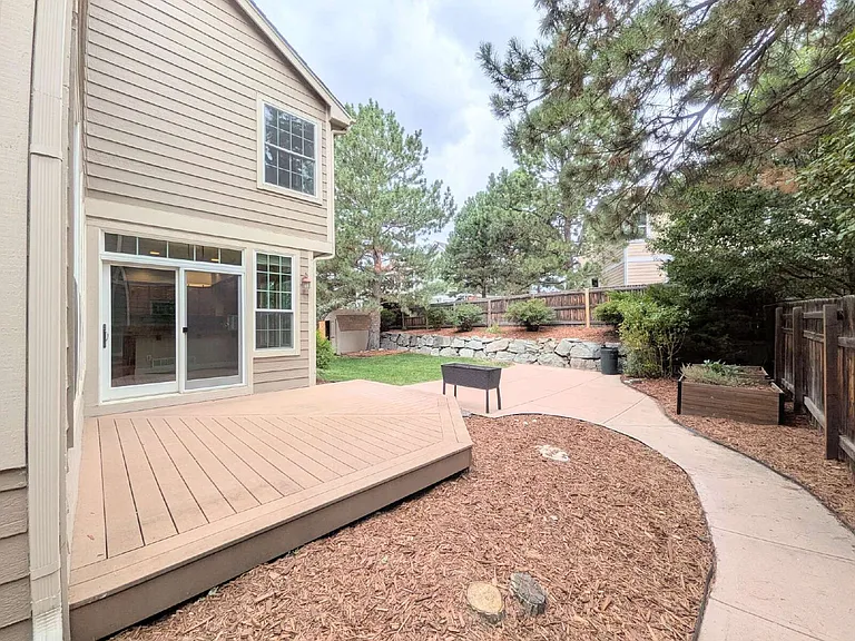 7467 Exeter Pl — Photo 24