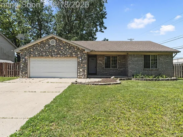 13416 McGuire St, Taylor, MI 48180