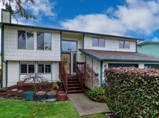 1355 Norpoint Way NE, Tacoma, WA 98422