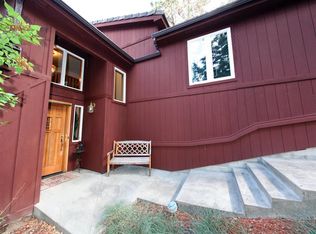 925 Wild Plum Dr, Klamath Falls, OR 97601