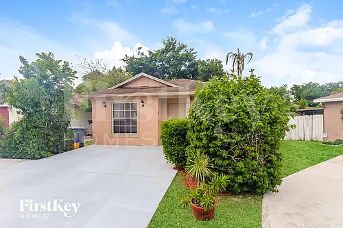 5709 Boynton Cres Photo 1