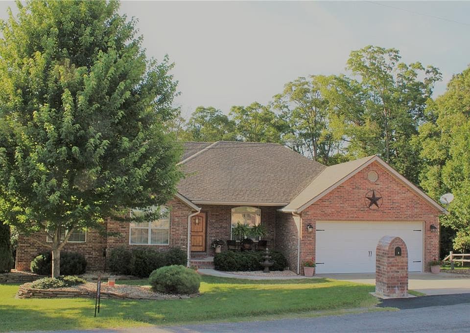 1st image of 6 Romine Ln