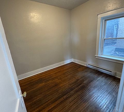 4th image of 121 Liberty Pole Way APT 100