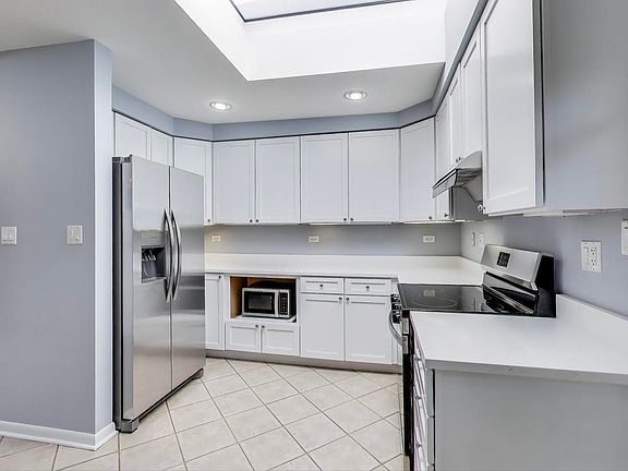 5th image of 515 Knox Ave