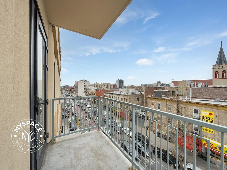 2718 Church Ave #409 — Photo 4