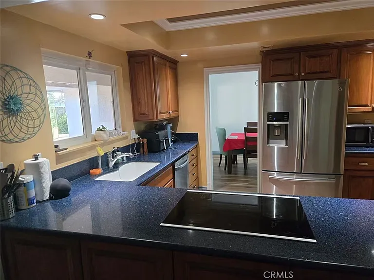 444 Redlands Ave — Photo 13