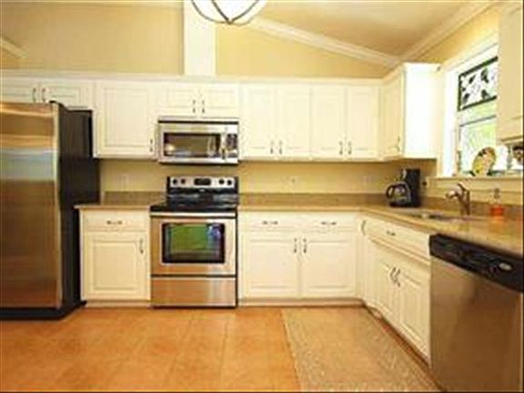 4th image of 668 Hickory Ln