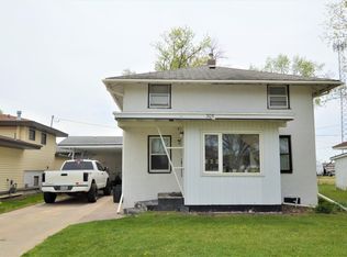 305 8th Ave NW, Aberdeen City, SD 57401