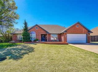 3001 Garrison Rd, Altus, OK 73521