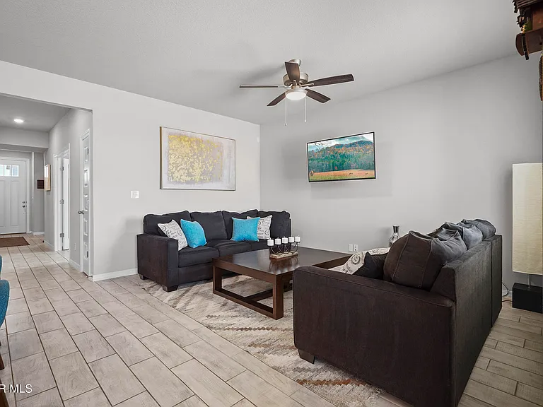 6170 Hidden Passage Ave — Photo 10