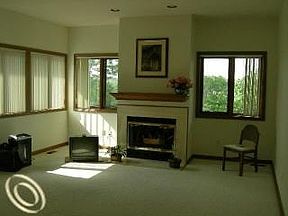 4th image of 35150 Hillside Dr #1
