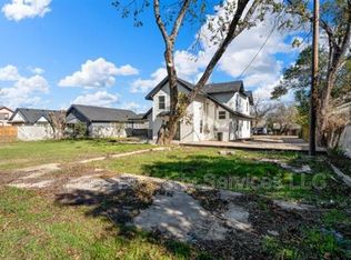 1620B N 15th St, Waco, TX 76707