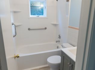 250 Two Chopt Rd, Wilmington, NC 28405