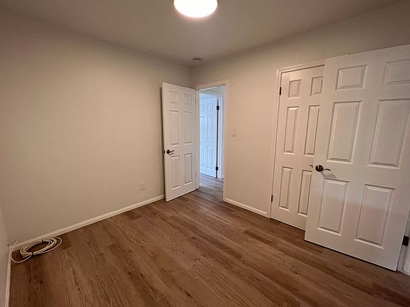 4th image of 1456 W H St