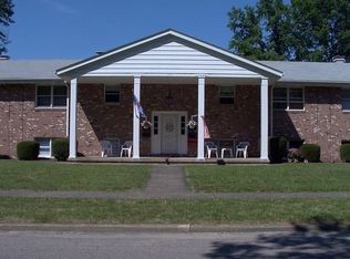 1040 Patricia Dr APT 3, Girard, OH 44420