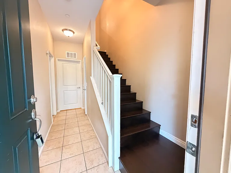 1831 Crimson Ct #8 — Photo 17