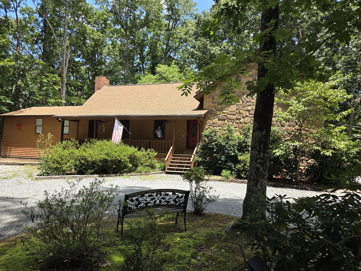 31 Hickory Trl — Photo 1