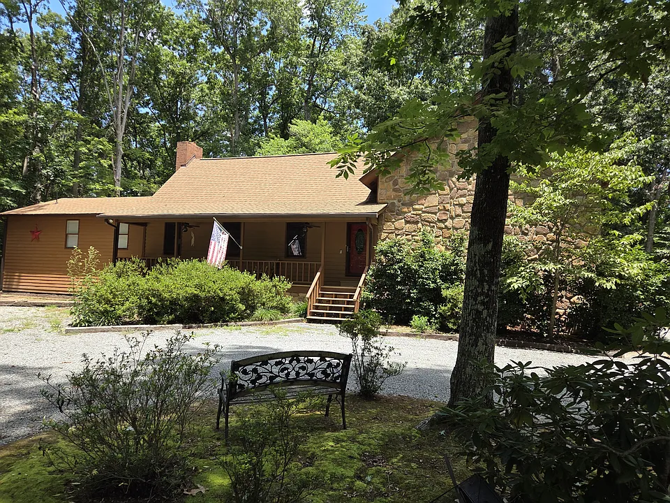 31 Hickory Trl