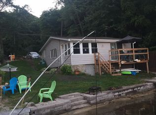 37 Wood Rd, Pelham, NH 03076