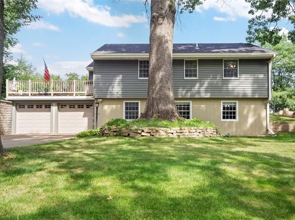 1701 11th St NW, Cedar Rapids, IA 52405