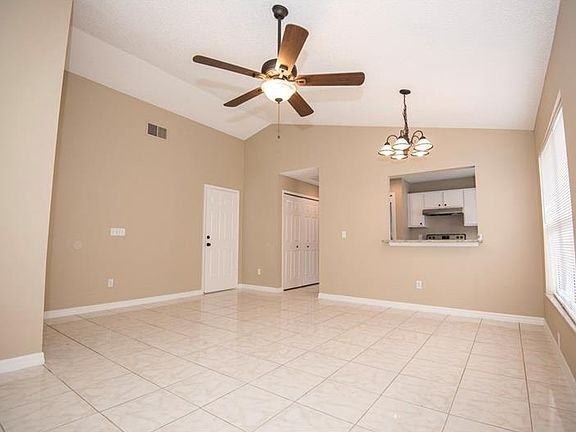 4th image of 5030 Vista Lago Dr