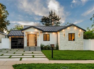 17429 Hatteras St, Encino, CA 91316