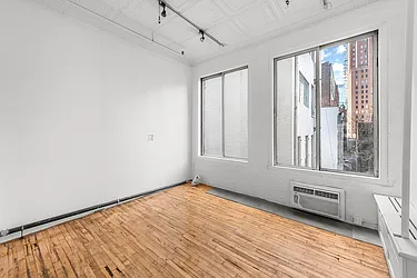 Sold by Nest Seekers International