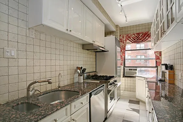 Sold by Corcoran | media 10