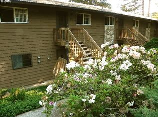 5005 SW Mitchell St #11, Portland, OR 97221