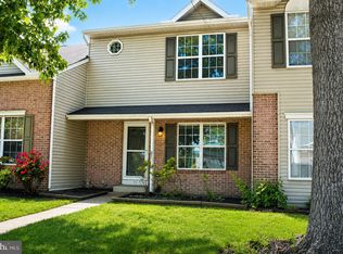 39 Southmont Dr, Enola, PA 17025