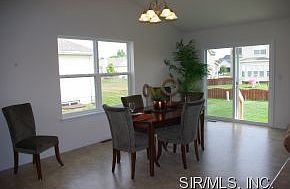 5th image of 740 Willow Spring Hill Dr