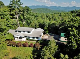 557 Puett Cove Cir, Marble, NC 28905