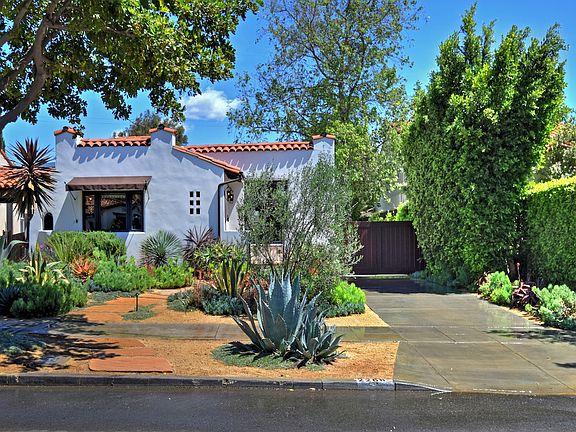 3rd image of 2268 Parnell Ave