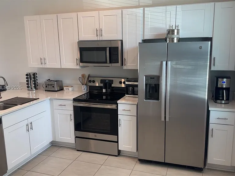 3381 Composition St — Photo 2