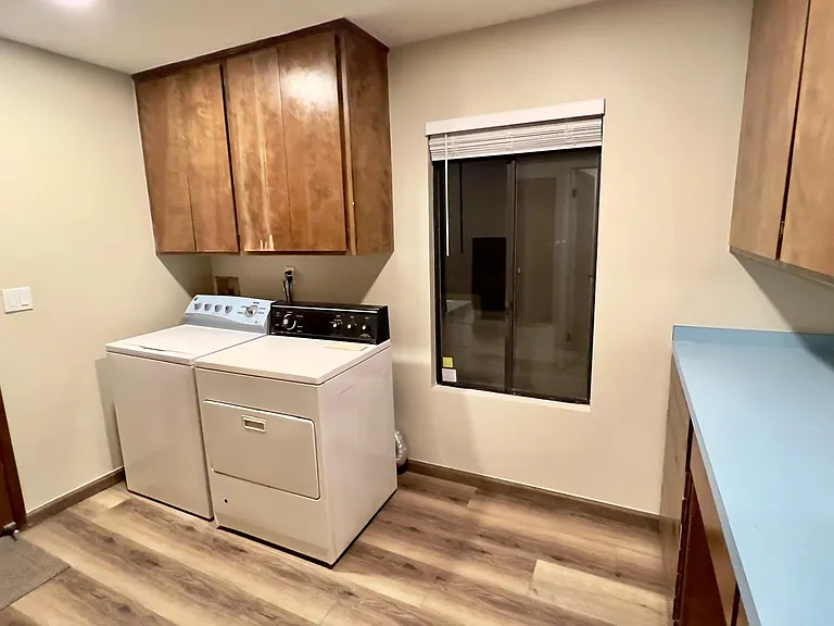 1226 Archer St — Photo 17