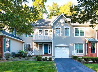 15 Campbell Woods Way, Princeton, NJ 08540