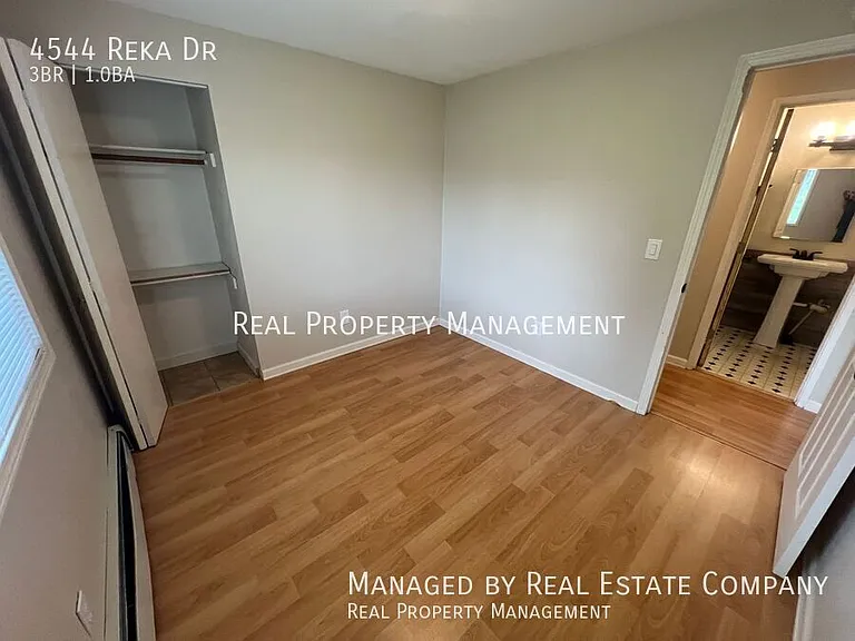 4544 Reka Dr — Photo 8