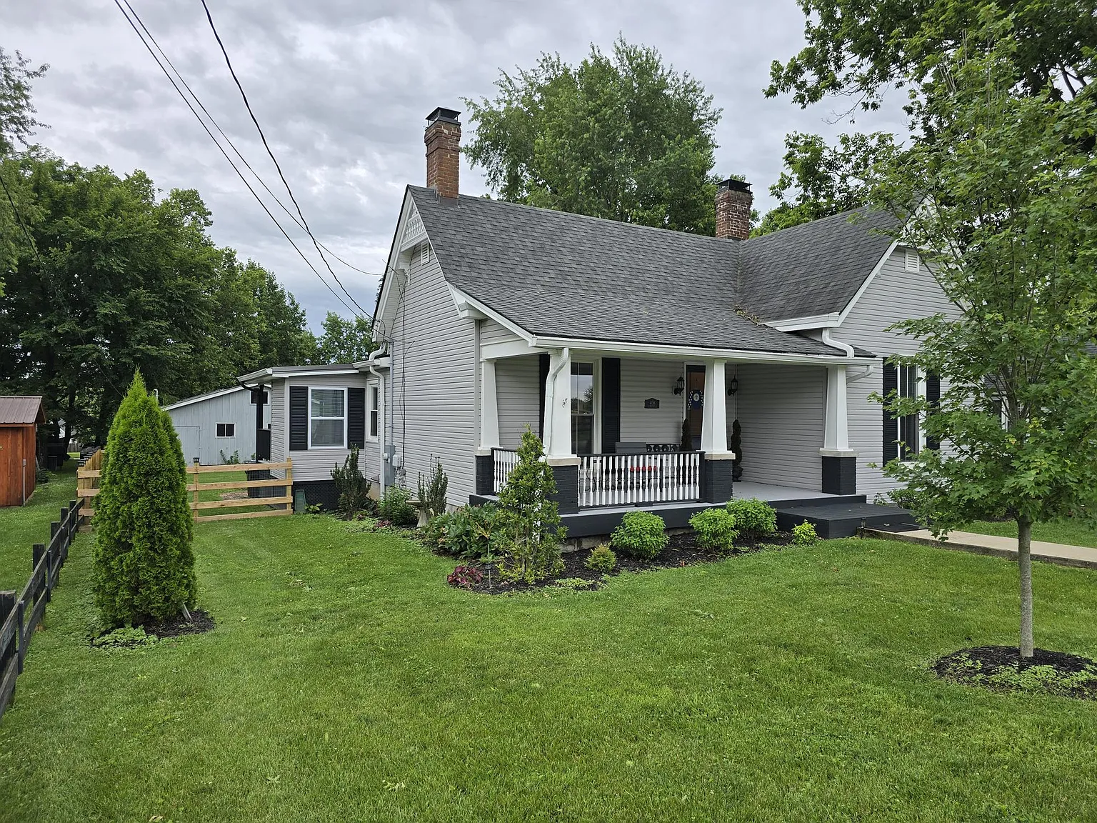 408 S Winter St — Photo 2