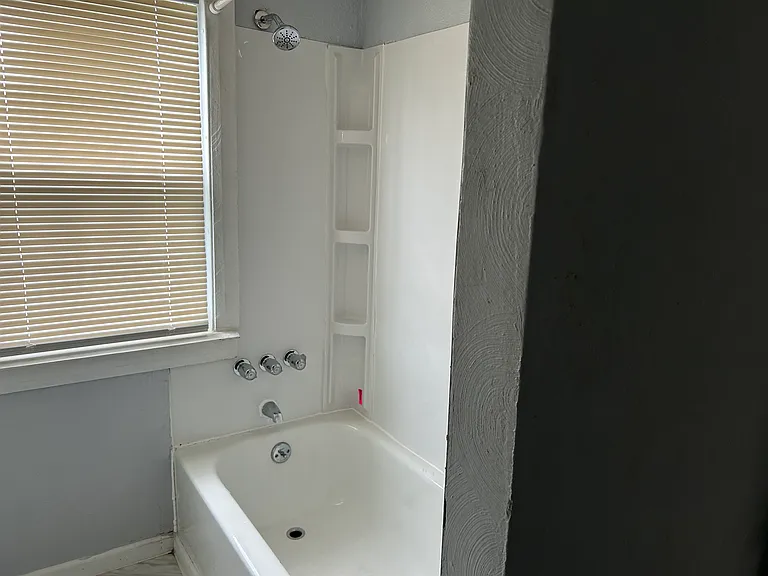 3834 Upton Ave — Photo 9