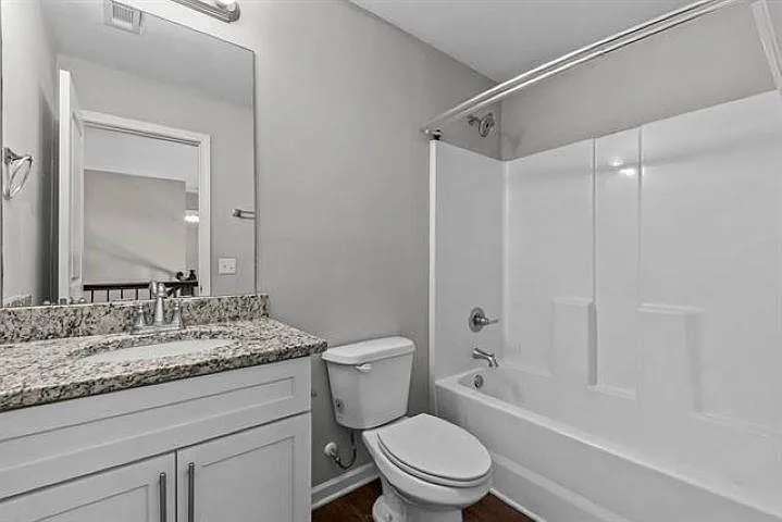 119 Misty Grove Ln — Photo 10