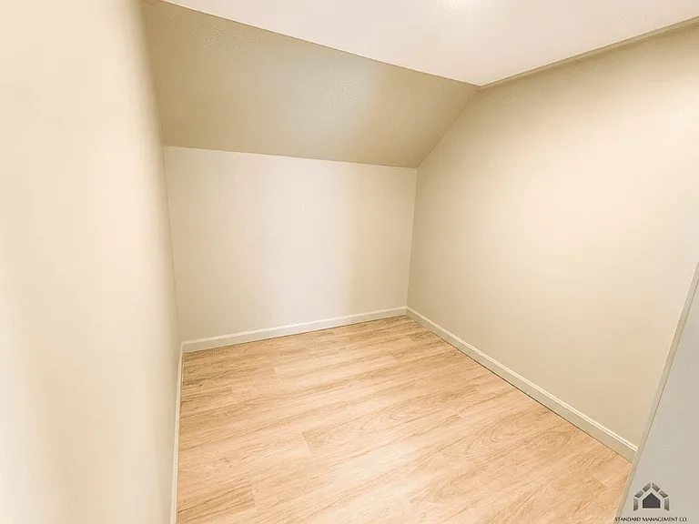 4 Oxford St #2 — Photo 4