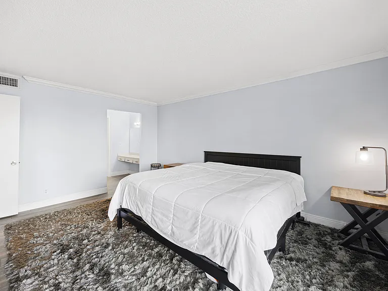 5301 NW 2nd Ave #1010 — Photo 17